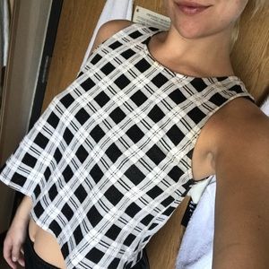 Plaid tank 🖤